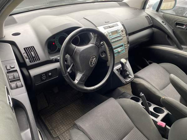 Toyota Corolla Verso Helsinki - photo 5