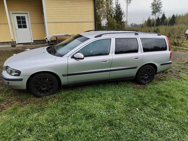 Volvo V70 Йоэнсуу - изображение 7