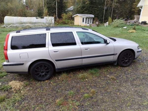 Volvo V70 Йоэнсуу - изображение 6