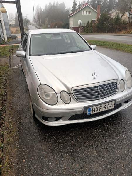 Mercedes-Benz E Punkalaidun - изображение 6