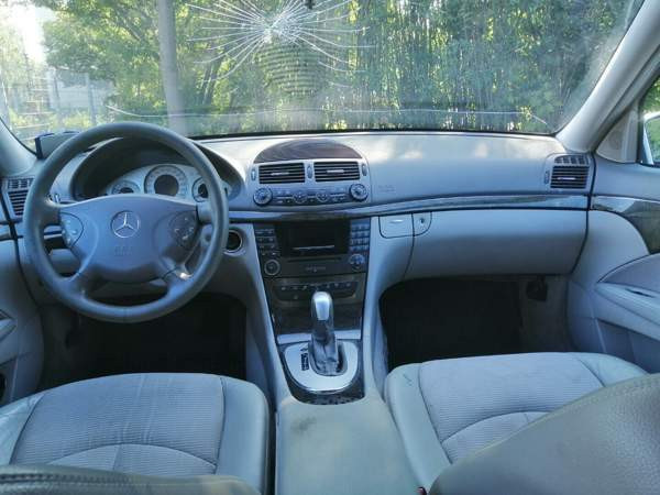 Mercedes-Benz 220 Helsinki – foto 5