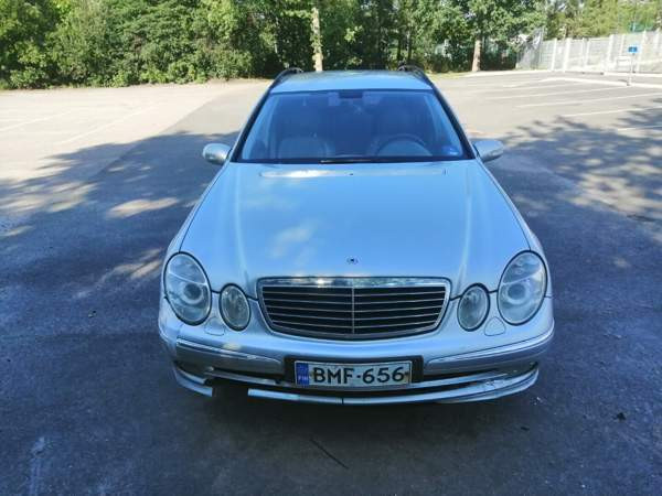 Mercedes-Benz 220 Helsinki – foto 4