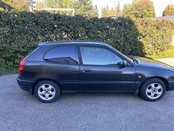 Toyota Corolla Нурмиярви - изображение 5