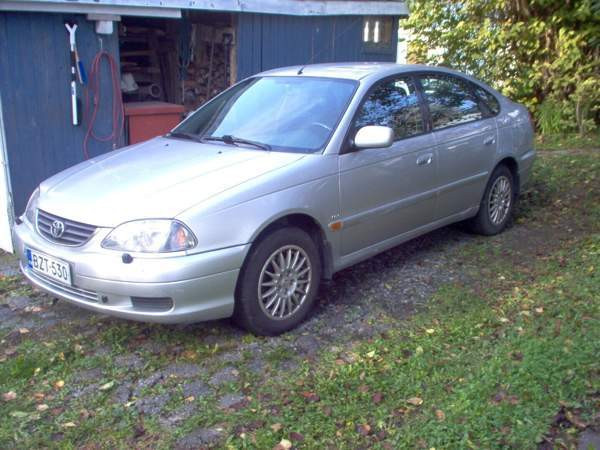 Toyota Avensis Куопио - изображение 3