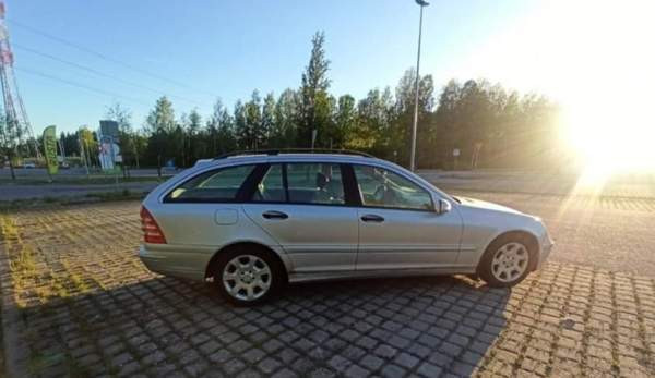 Mercedes-Benz C Vantaa - valokuva 1