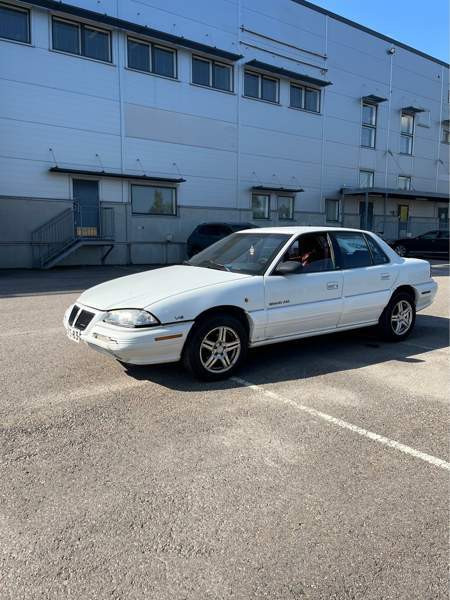 Pontiac Grand Am Helsinki - valokuva 1