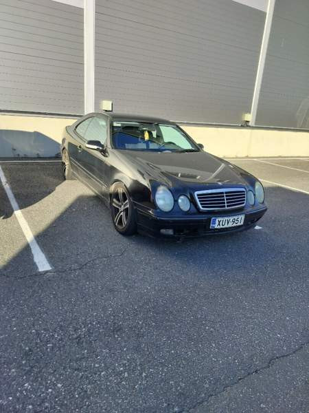 Mercedes-Benz 200 Keuruu - valokuva 1