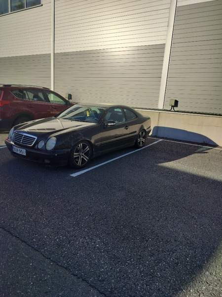 Mercedes-Benz 200 Keuruu - valokuva 2