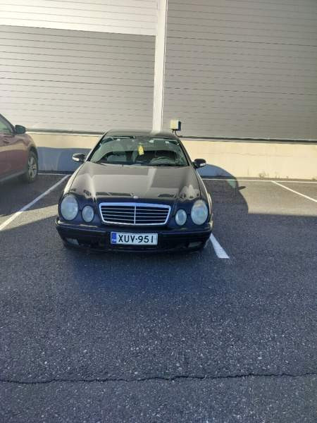 Mercedes-Benz 200 Keuruu - valokuva 3