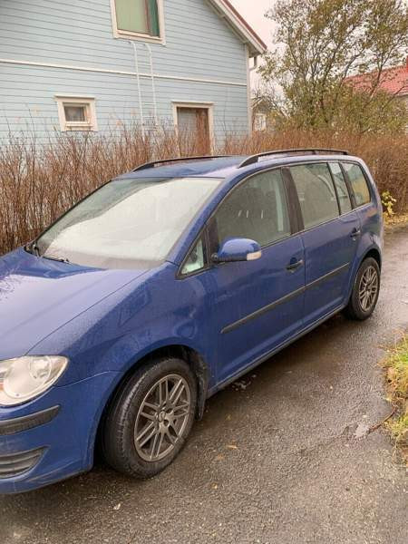 Volkswagen Touran Oulu - valokuva 2