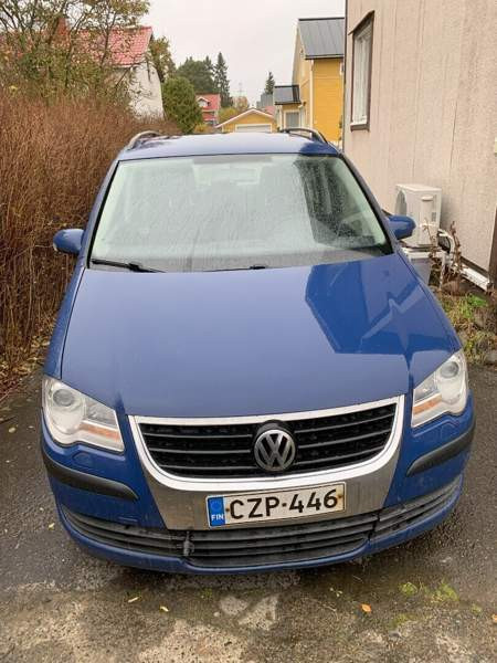 Volkswagen Touran Oulu - valokuva 1