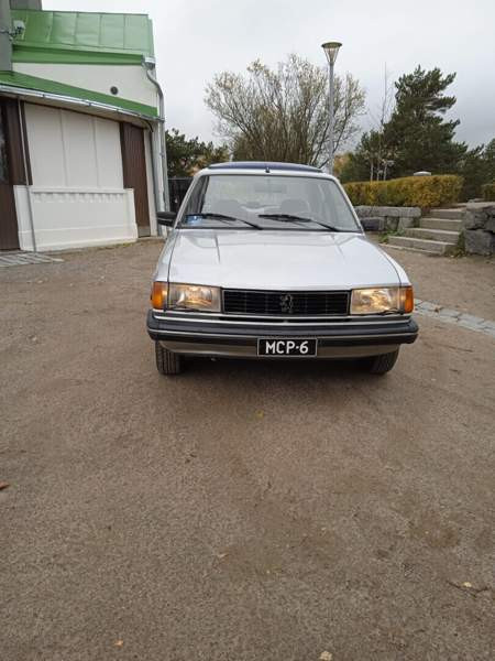 Peugeot 305 Миккели - изображение 6
