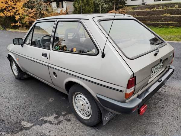 Ford Fiesta Sarov - valokuva 2