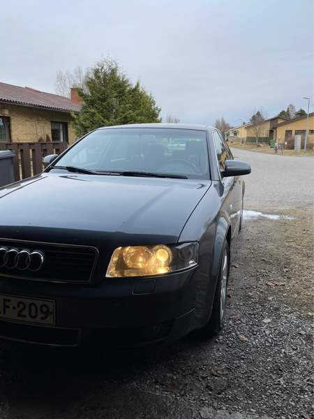 Audi A4 Йоэнсуу - изображение 2