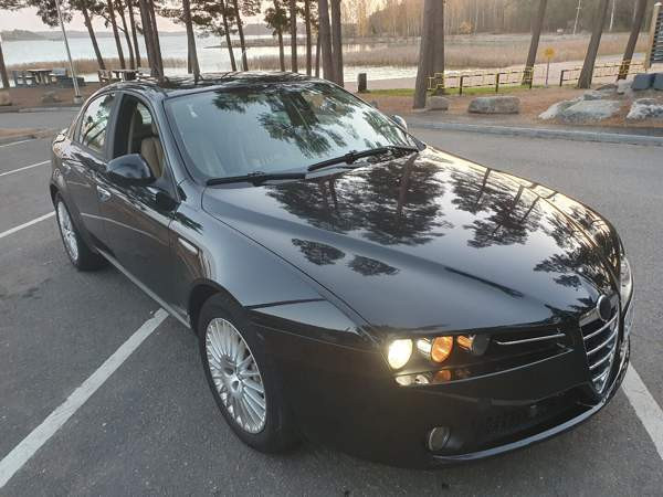 Alfa Romeo 159 Turtkul - photo 1