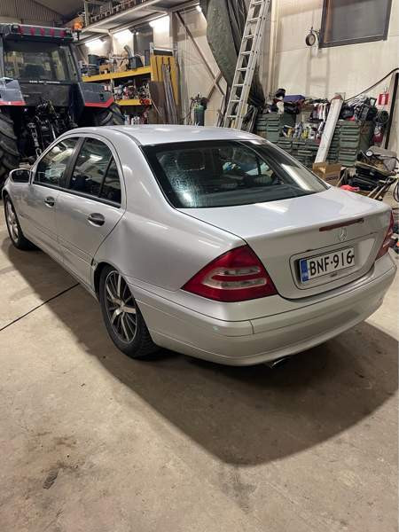 Mercedes-Benz C Dragsfjärd - valokuva 3