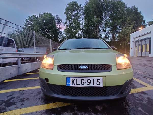 Ford Fiesta Helsinki - valokuva 4