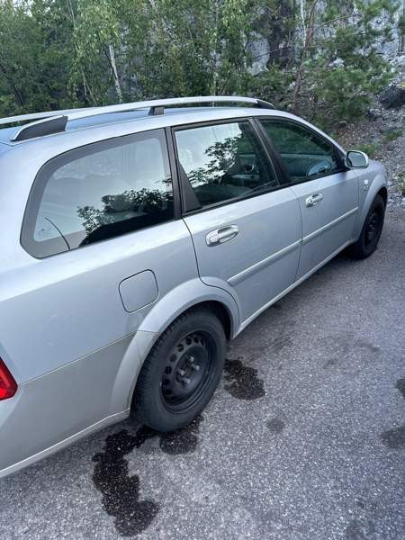 Chevrolet Nubira Helsinki - valokuva 2