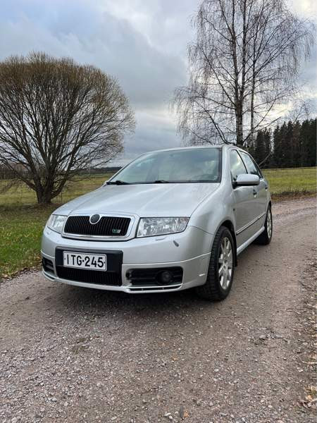 Skoda Fabia Maentsaelae - photo 2