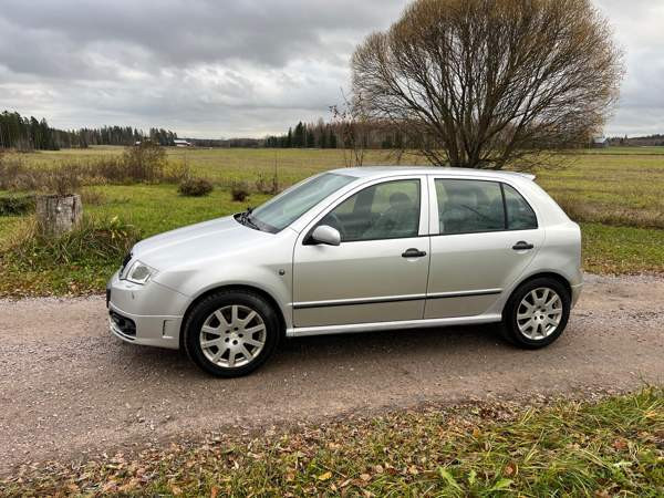 Skoda Fabia Maentsaelae - photo 3