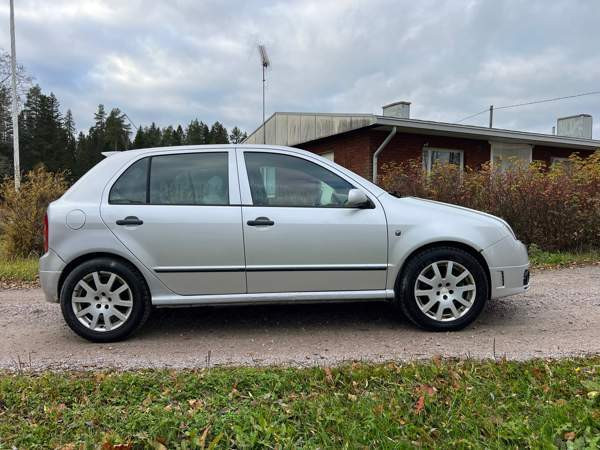 Skoda Fabia Maentsaelae - photo 5