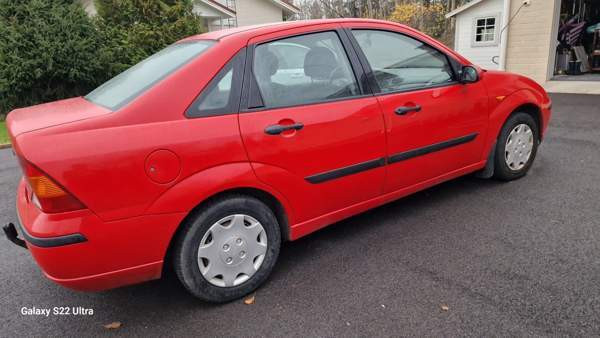 Ford Focus Lieto - valokuva 2