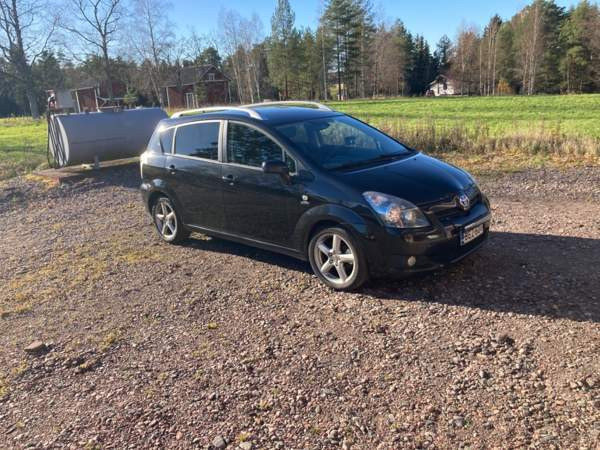 Toyota Corolla Verso Somero - valokuva 2