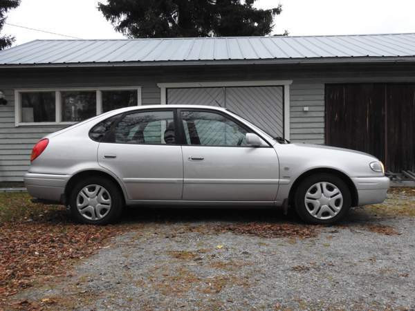 Toyota Corolla Luoto - изображение 4