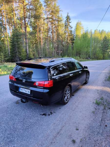 Honda Accord Virrat - valokuva 6