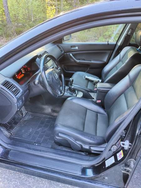 Honda Accord Virrat - valokuva 2