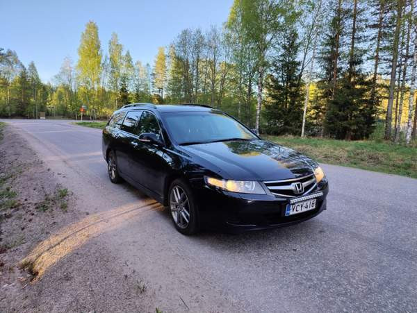 Honda Accord Virrat - valokuva 5