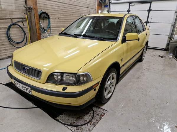Volvo S40 Maentsaelae - photo 1