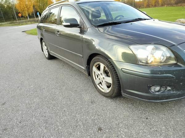 Toyota Avensis Коккола - изображение 1