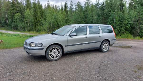 Volvo V70 Rovaniemi - valokuva 3