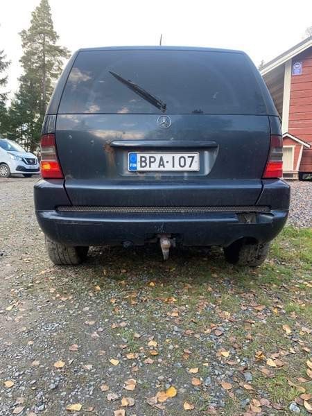 Mercedes-Benz ML Inkoo - valokuva 3