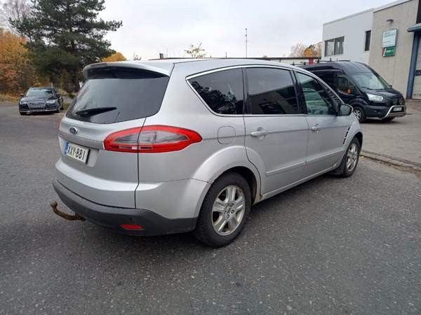 Ford S-MAX Helsinki - photo 2