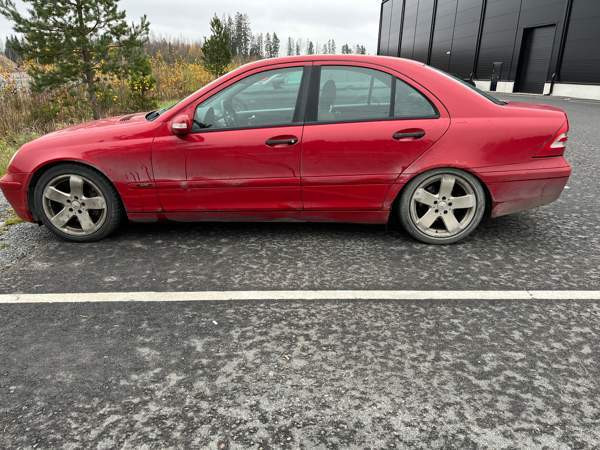 Mercedes-Benz C Yloejaervi - photo 1