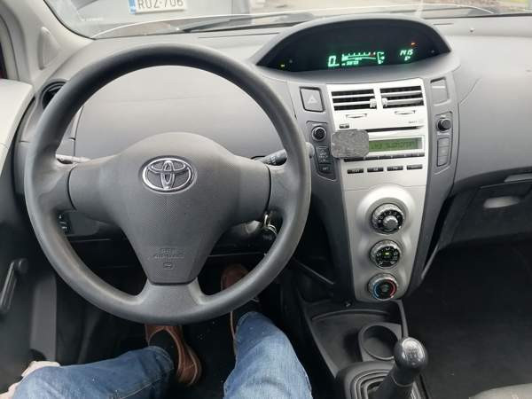 Toyota Yaris Helsinki - изображение 6