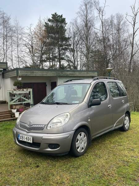 Toyota Yaris Verso Lempaeaelae - photo 1