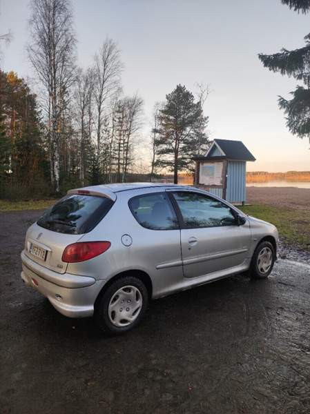 Peugeot 206 Oulu - valokuva 4