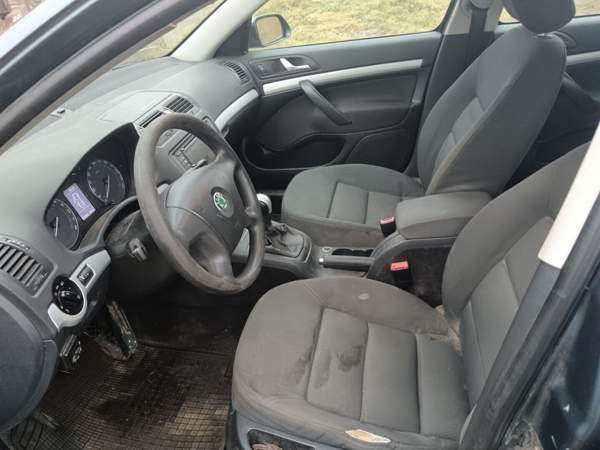 Skoda Octavia Uurainen - valokuva 5