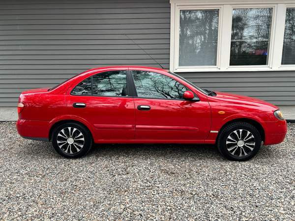 Nissan Almera Glebychevo - valokuva 2