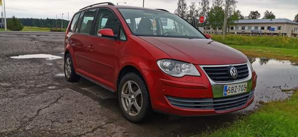 Volkswagen Touran Vöyri – foto 1