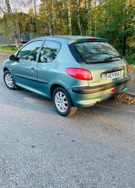 Peugeot 206 Vaasa - valokuva 4