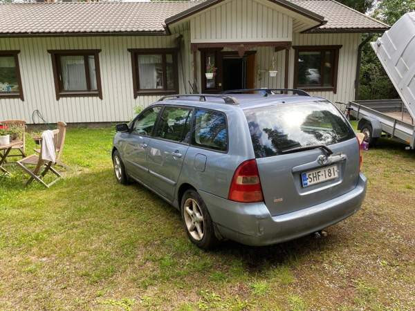 Toyota Corolla Outokumpu - valokuva 2