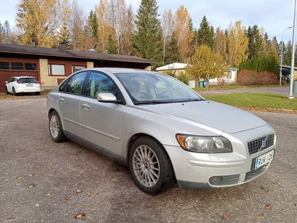 Volvo S40 Тампере - изображение 1