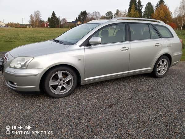 Toyota Avensis Kauhava - photo 2