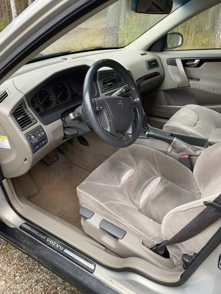 Volvo V70 Луга - изображение 3