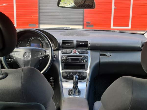 Mercedes-Benz C Рованиеми - изображение 2