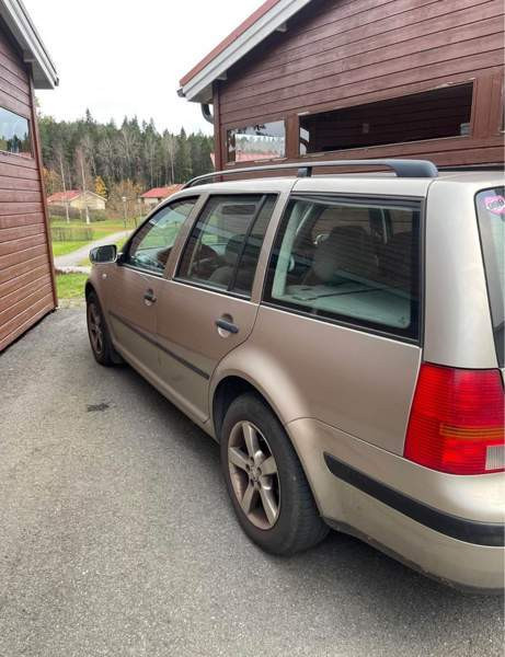 Volkswagen Golf Turtkul – foto 2